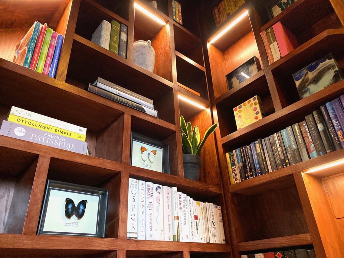 Bespoke Bookshelves Illuminated