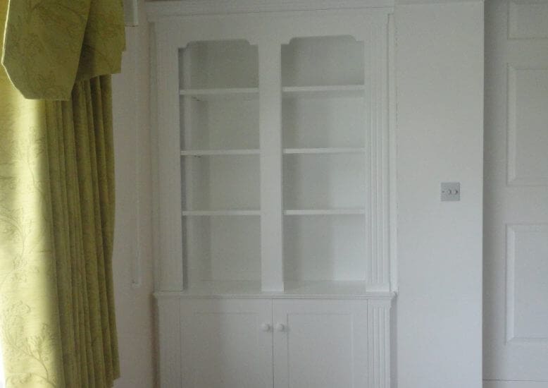 Classic Alcove Storage with Shelves